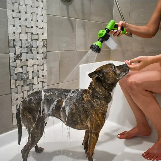 SplashPaws: 3-Mode Pet Wash Sprayer for Quick & Comfortable Baths - Happy Dog