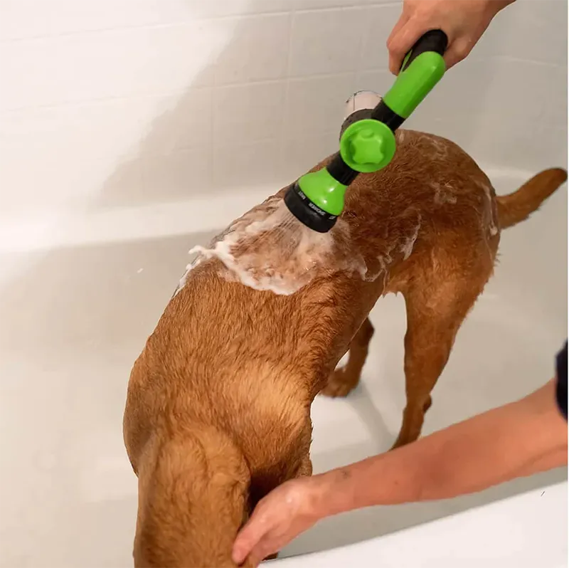 SplashPaws: 3-Mode Pet Wash Sprayer for Quick & Comfortable Baths - Happy Dog